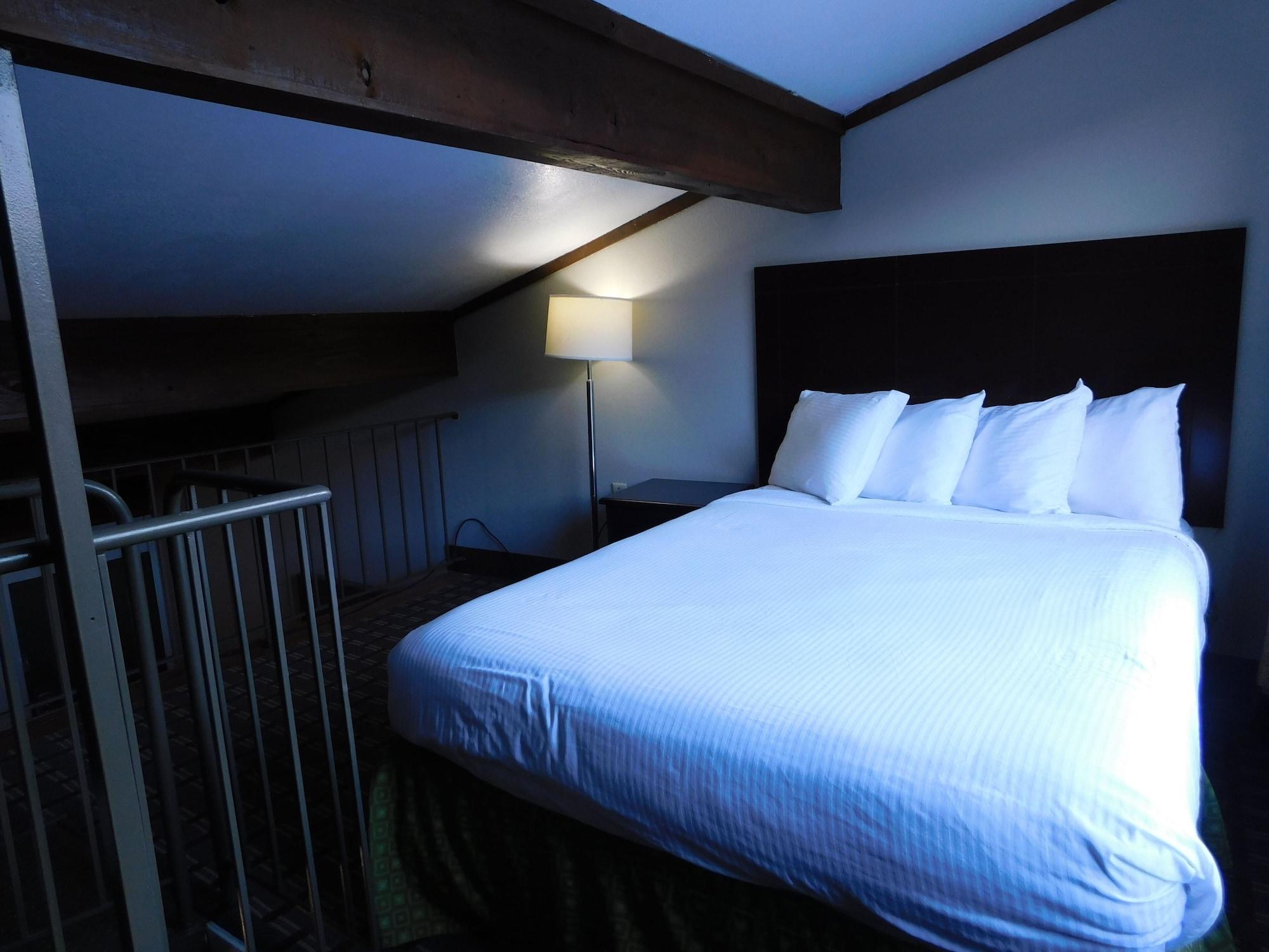 Days Inn & Suites By Wyndham Downtown Gatlinburg Parkway Екстер'єр фото