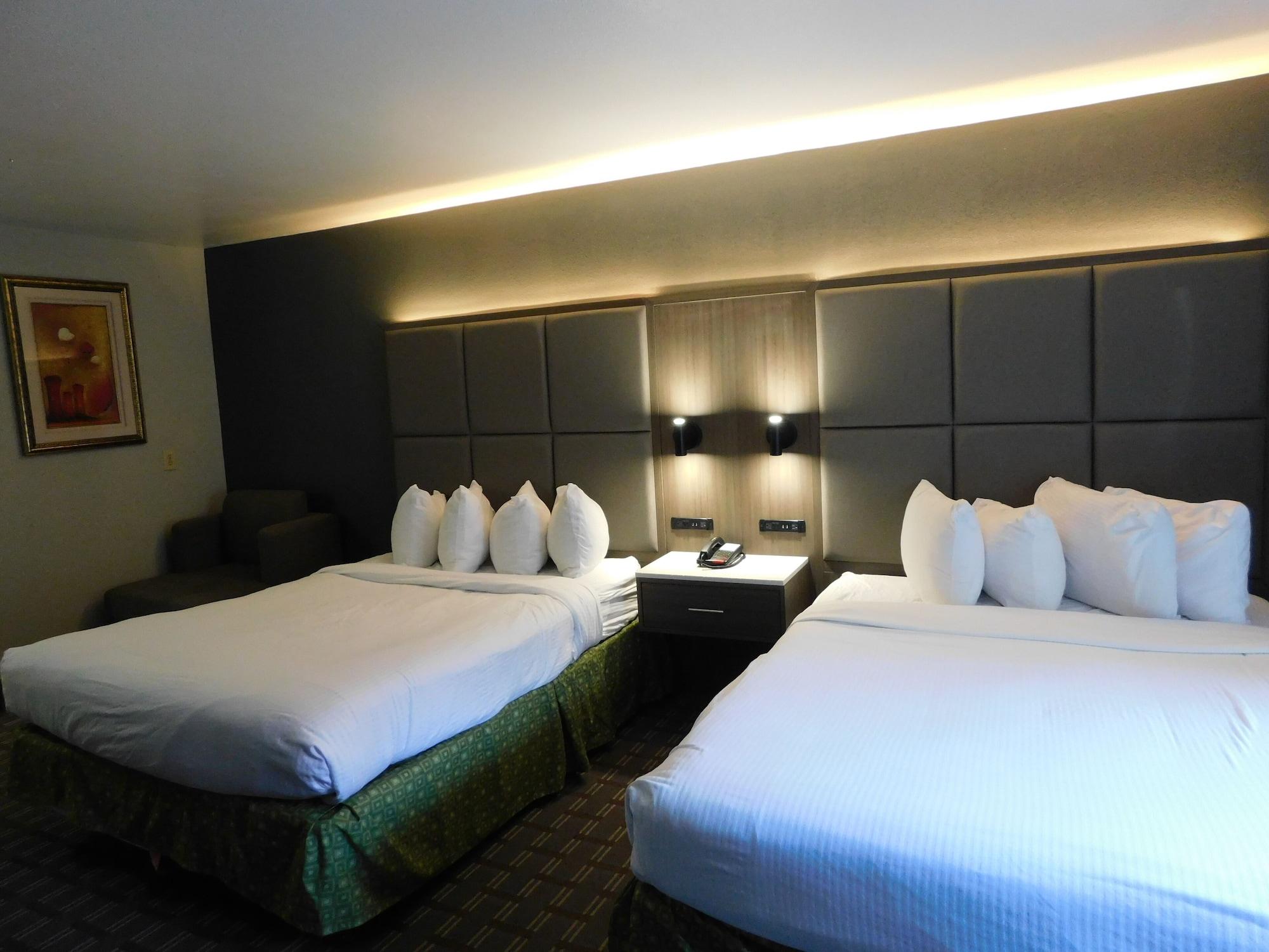 Days Inn & Suites By Wyndham Downtown Gatlinburg Parkway Екстер'єр фото