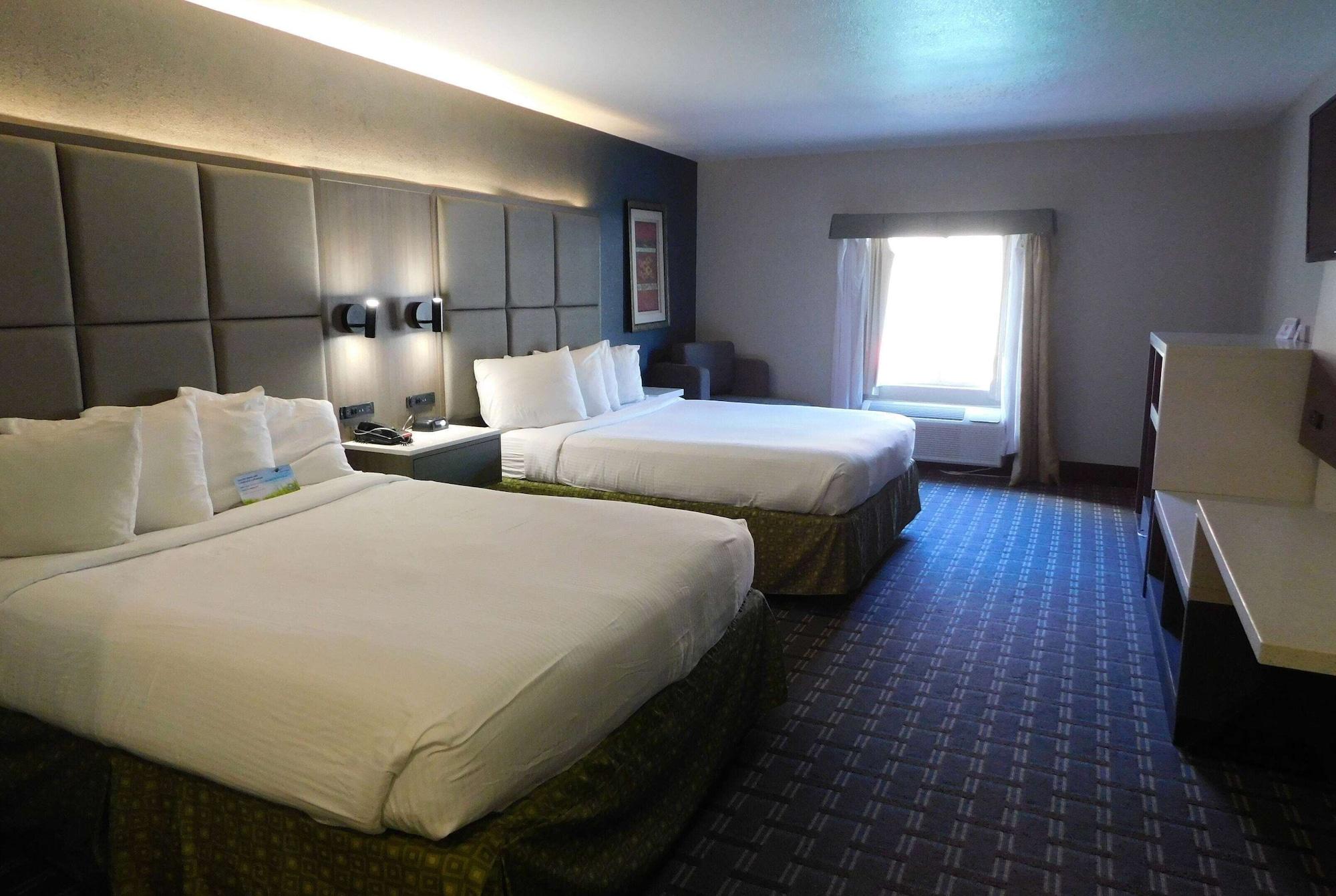 Days Inn & Suites By Wyndham Downtown Gatlinburg Parkway Екстер'єр фото